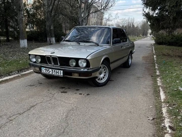 Авто BMW 5 Серия 1988 № 8584493