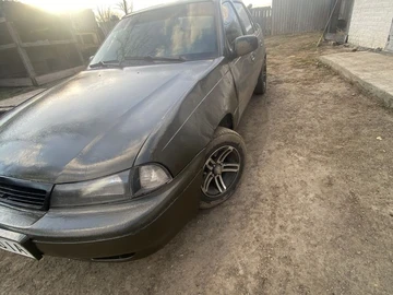 Авто Daewoo Nexia 2000 № 8584821