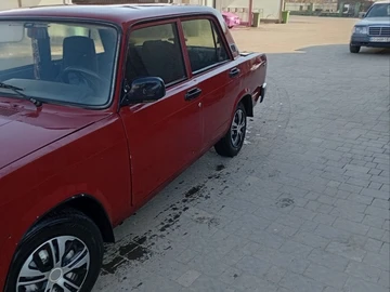 Авто ВАЗ 2107 2005 № 8585176