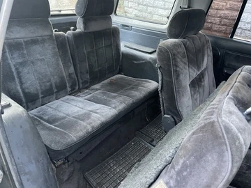 Авто Mitsubishi Space Wagon 1988 № 8585209