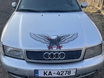 Авто Audi A4 1998 № 8585306