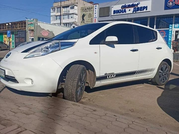 Авто Nissan Leaf 2015 № 8585487
