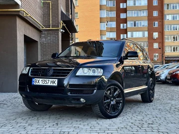 Авто Volkswagen Touareg 2005 № 8585523