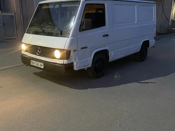 Авто Mercedes Mb 1994 № 8585781