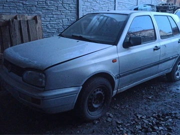 Авто Volkswagen Golf 1995 № 8585862