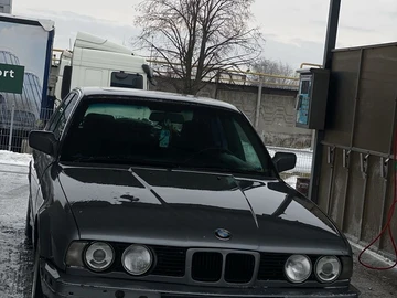 Авто BMW 5 Серия 1988 № 8586185