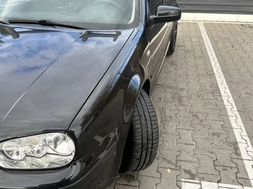 Авто Volkswagen Golf 2000 № 8586218