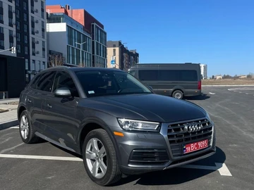 Авто Audi Q5 2018 № 8586441
