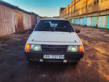 Авто ВАЗ 2109 1989 № 8586447