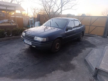Авто Opel Vectra 1990 № 8586612
