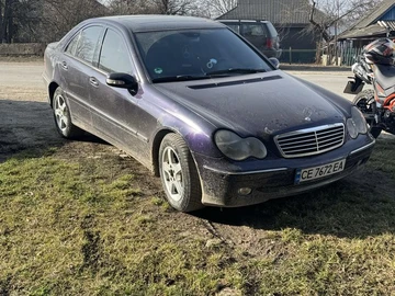 Авто Mercedes 220 2000 № 8586720