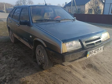 Авто ВАЗ 2109 1992 № 8586796