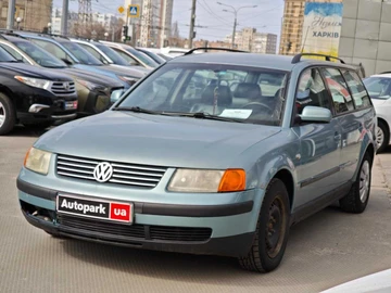 Авто Volkswagen Passat Variant 2000 № 8587153