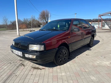 Авто Volkswagen Passat Sedan 1991 № 8587188