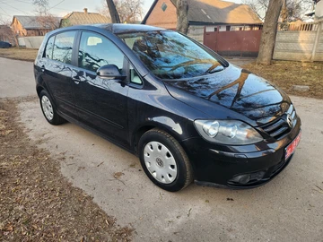 Авто Volkswagen Golf Plus 2006 № 8587457