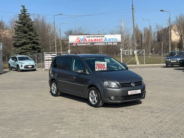 Авто Volkswagen Touran 2011 № 8587502