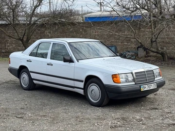 Авто Mercedes W124 1986 № 8587864