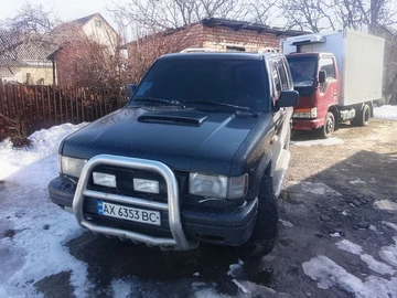 Авто Isuzu Trooper 1986 № 8587943