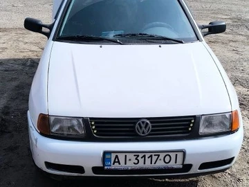 Авто Volkswagen Caddy 2000 № 8587958