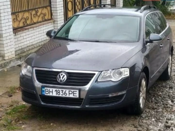 Авто Volkswagen Passat Variant 2010 № 8588185