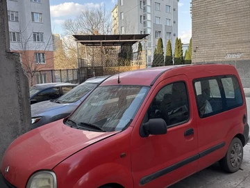 Авто Renault Kangoo Passenger 2000 № 8588433