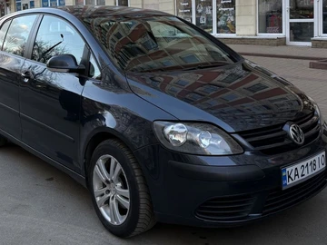 Авто Volkswagen Golf 2005 № 8588459