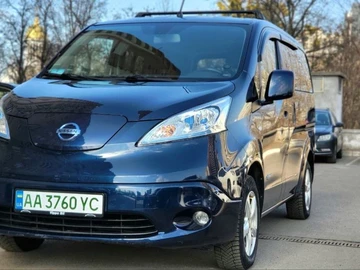 Авто Nissan Nv200 2016 № 8588475