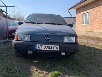 Авто Volkswagen Passat Sedan 1989 № 8588552