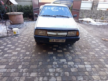 Авто ВАЗ 21099 1998 № 8589183