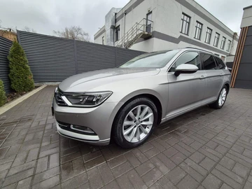 Авто Volkswagen Passat Variant 2015 № 8589212