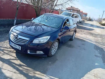 Авто Opel Insignia 2010 № 8589303