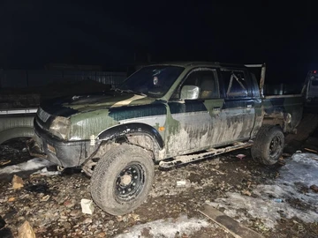 Авто Mitsubishi L 200 2003 № 8589524