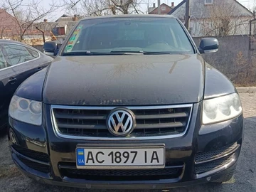 Авто Volkswagen Touareg 2005 № 8589914