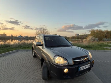 Авто Hyundai Tucson 2012 № 8589929