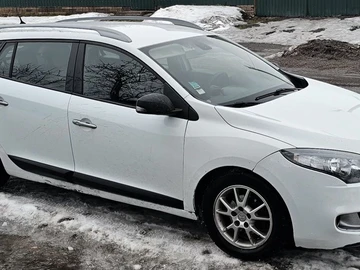 Авто Renault Megane 2011 № 8590014