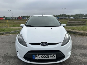 Авто Ford Fiesta 2012 № 8590438