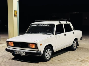 Авто ВАЗ 2105 1991 № 8590457