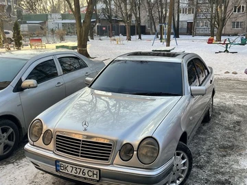 Авто Mercedes E Серия 1997 № 8590472