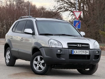 Авто Hyundai Tucson 2007 № 8590486