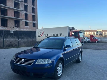 Авто Volkswagen Passat Sedan 2004 № 8590540
