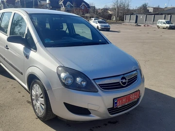 Авто Opel Zafira 2009 № 8591118
