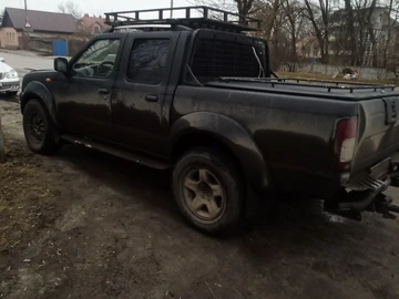 Авто Nissan Navara 2002 № 8591185