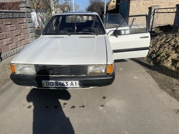 Авто Audi 100 1986 № 8591187