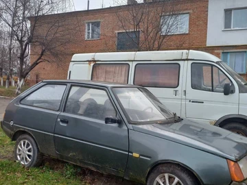 Авто ЗАЗ 1102 1993 № 8591411