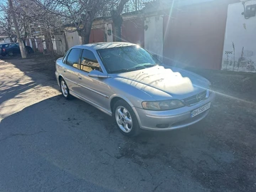 Авто Opel Vectra 1999 № 8591431