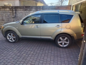 Авто Mitsubishi Outlander 2006 № 8591452