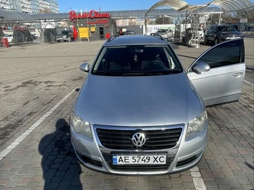 Авто Volkswagen Passat Variant 2006 № 8591780