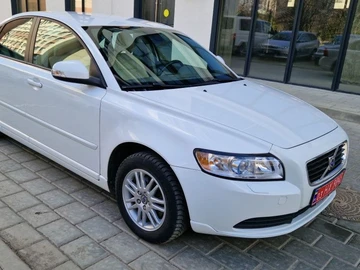 Авто Volvo S40 2010 № 8591783