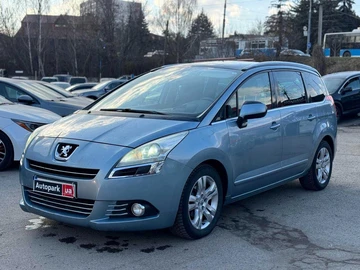 Авто Peugeot 5008 2010 № 8591789