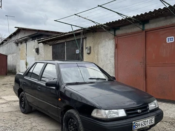 Авто Hyundai Pony 1995 № 8591792